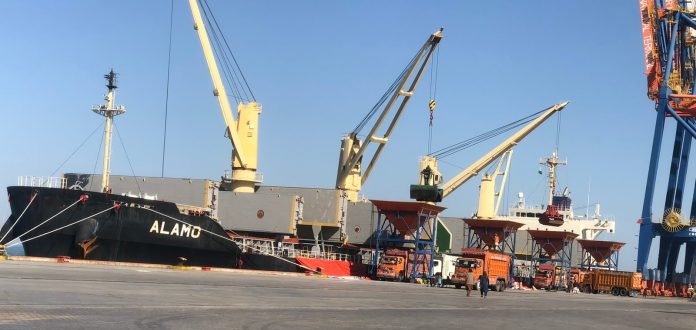 Fertilizer imports grew 130.40 % in 1st month of FY 2023-24