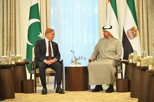 UAE agrees to roll over existing loan of $2 Billion, provide $1 Billion additional loan to Pakistan
