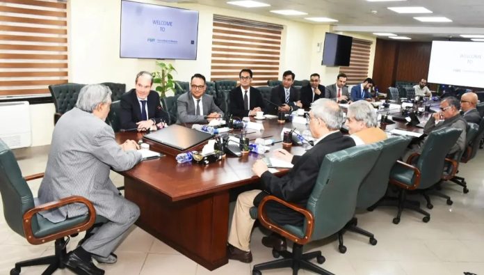 Policy initiatives in place to promote economic growth: Ishaq Dar