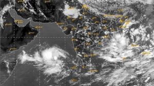 Biparjoy weakens into ‘Very Severe Cyclonic Storm’ – Cat 3 amid nearing Pakistan’s coastlines