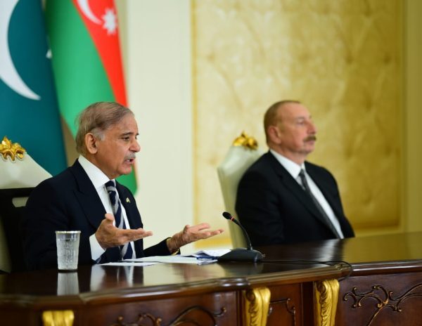 Azerbaijan to send LNG cargoes to Pakistan from next month