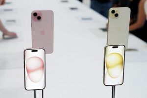 Apple’s iPhone 15 debut includes higher price on top model
