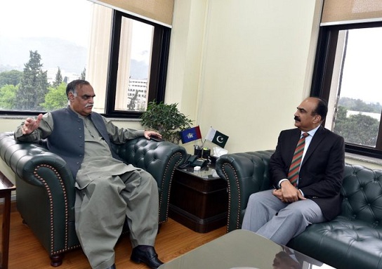 Nadra, sharing data with FBR to increase taxpayers