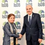 Pakistan, IsDB explore ways to promote economic cooperation