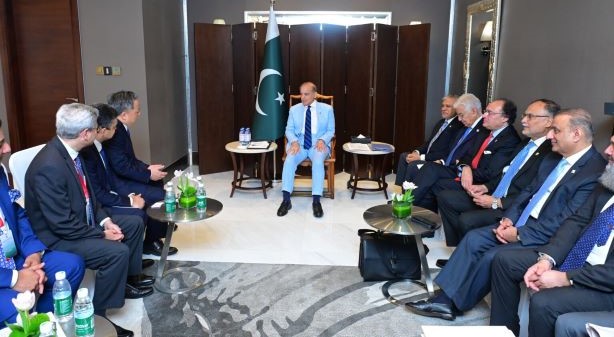 Chinese Companies keen to invest in Pakistan‘s mobile phones, e-bikes and Fin-tech sectors