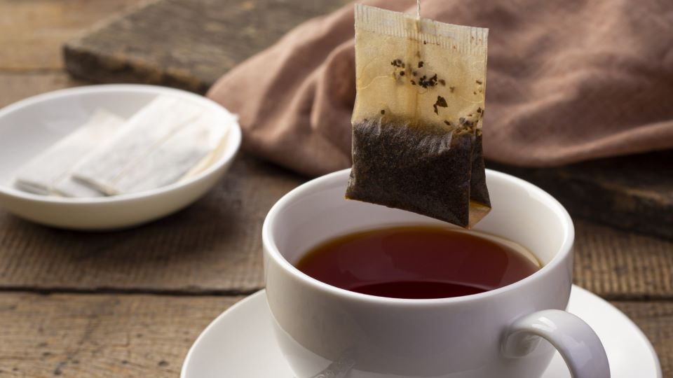 Experts says Microplastics in Tea Bags May Increase Cancer Risk