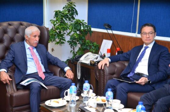 Hutchison Ports Announces Massive US$1 Billion Investment for Pakistani Ports