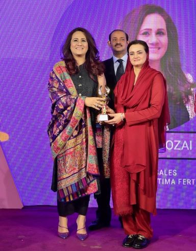 Punjab Government honors Fatima Fertilizer’s Rabel Sadozai with ‘Punjab Ki Beti’ Award