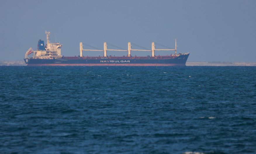 Ships Signal Jamming Escalates in Persian Gulf Amid Widening Clashes