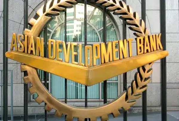 ADB Forecasts Slower Asia-Pacific Growth in 2026 Amid Global Energy Crisis