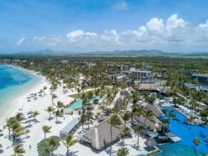 Emirates to introduce third daily flight to Mauritius