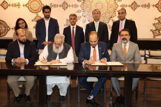 LUMS and HBL Join Hands to Develop Commercial Financing Schemes for Accelerating Electric Mobility in Pakistan