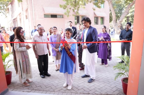 Mobilink Bank Powers Girls’ Digital Education by Solarizing Zindagi Trust’s Digital Arts Lab in Karachi